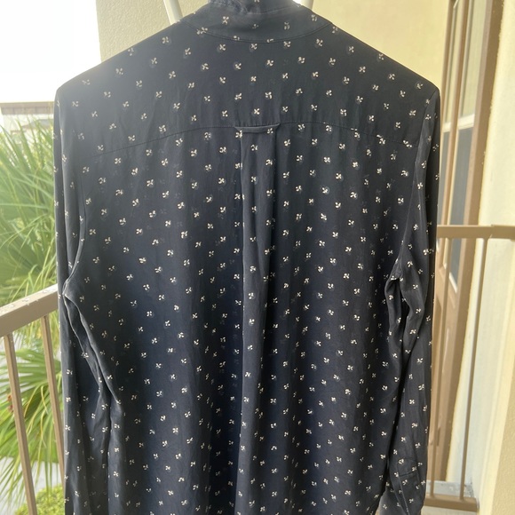 Vince silk blouse size 6 - Picture 3 of 3